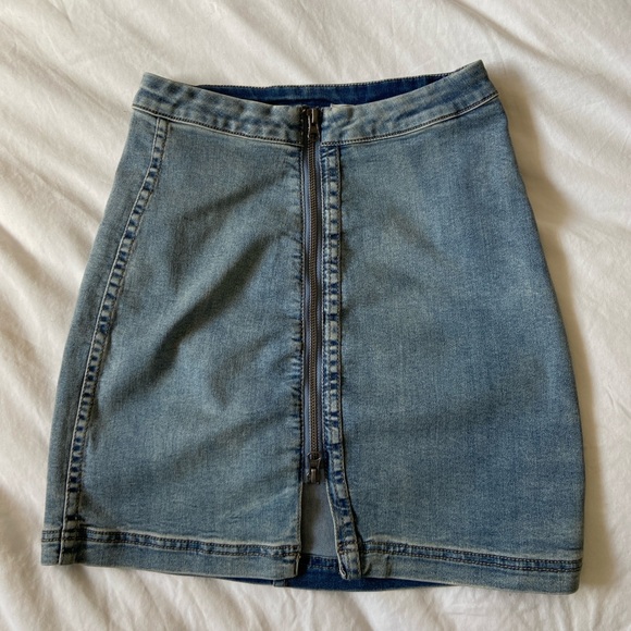 Jean skirt - Picture 1 of 1